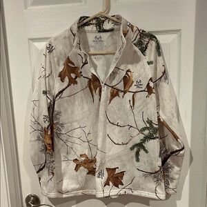 Realtree White and Brown Camo Quarter-zip